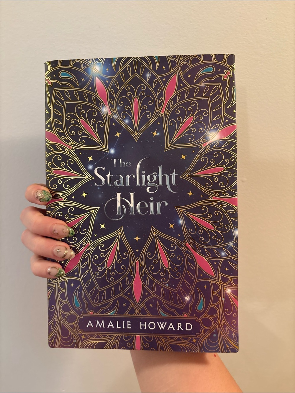*SIGNED Fairyloot The Starlight Heir (Hardcover)